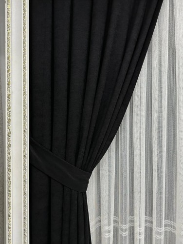 Zasłona Gotowa na Wymiar Velvet Milan Czarna przelotki taśma