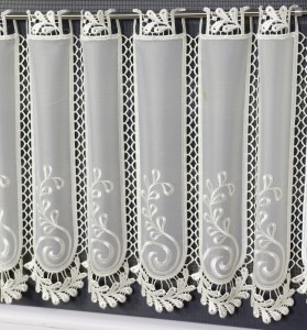 Zazdrostka Woal z Gipiurą Ecru wys: 40 cm Na Metry 